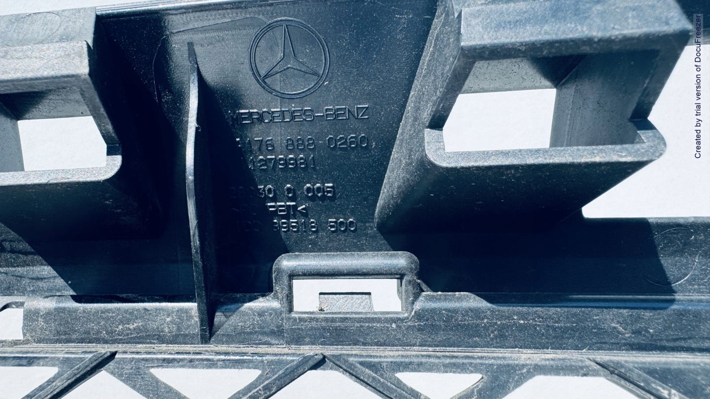 Mercedes-Benz A-Klasse W176 Kühlergrill FRONTGRILL Kühlergitter A1768880260 - Thumbnail 9