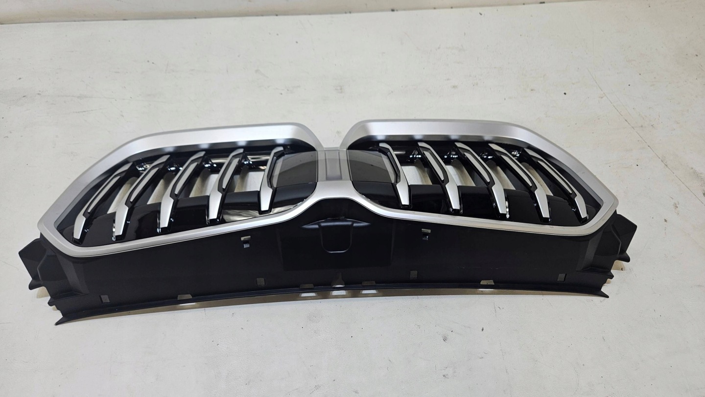 BMW X1 U11 Kühlergrill FRONTGRILL Kühlergitter 9883426 - Thumbnail 8