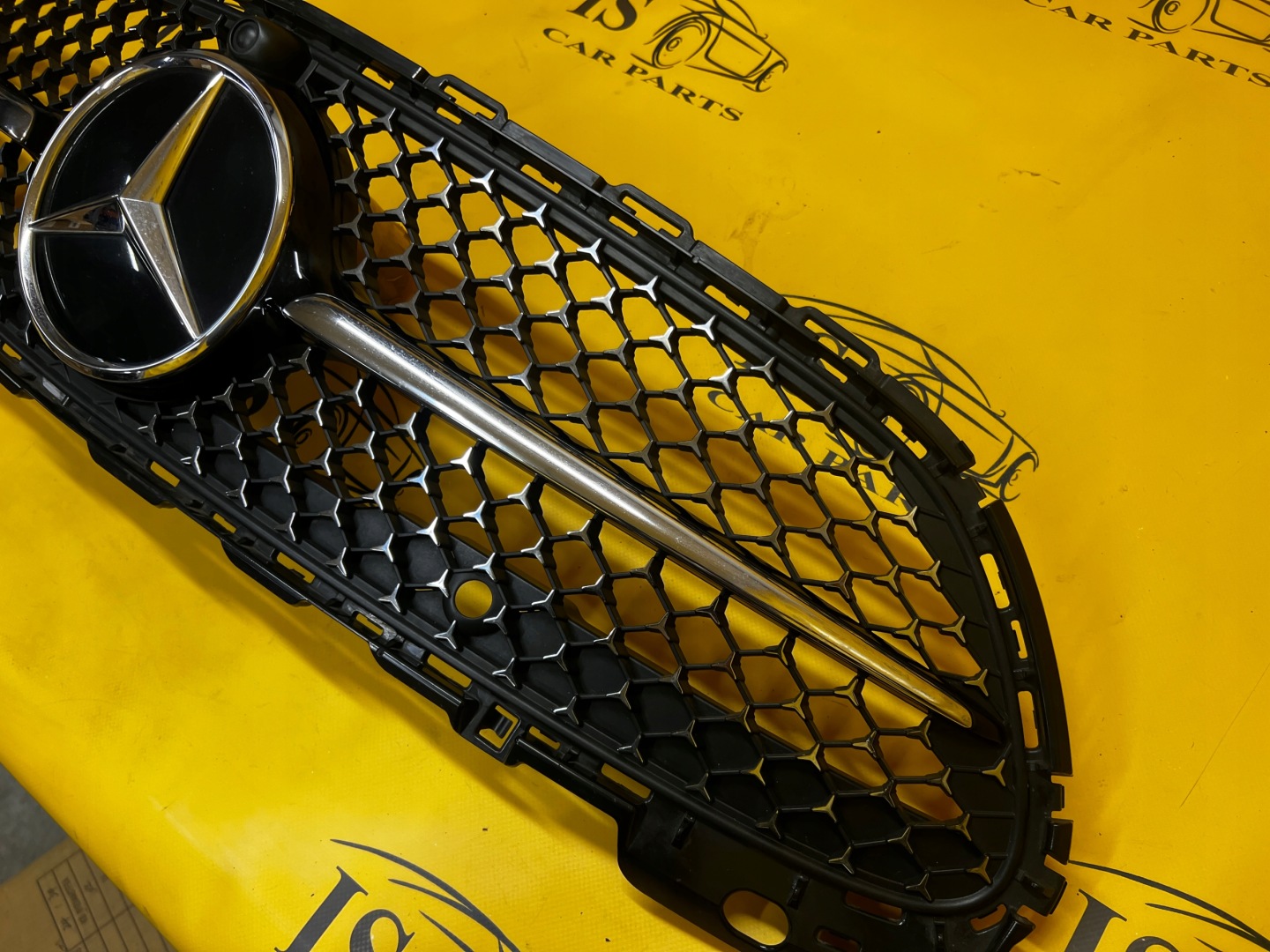 Mercedes-Benz C-Klasse W206 Kühlergrill FRONTGRILL Kühlergitter A0009059515 - Thumbnail 7