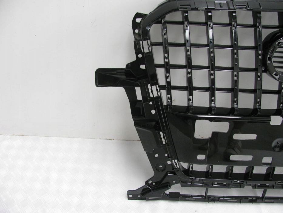 Audi Q5 Kühlergrill FRONTGRILL Kühlergitter 8R0853651AB - Thumbnail 4