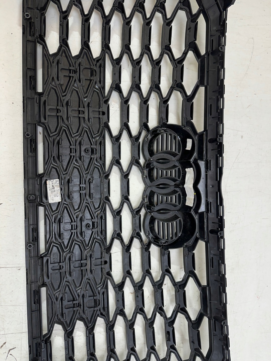 Audi Q3 Kühlergrill FRONTGRILL Kühlergitter 83F853651 - Thumbnail 12
