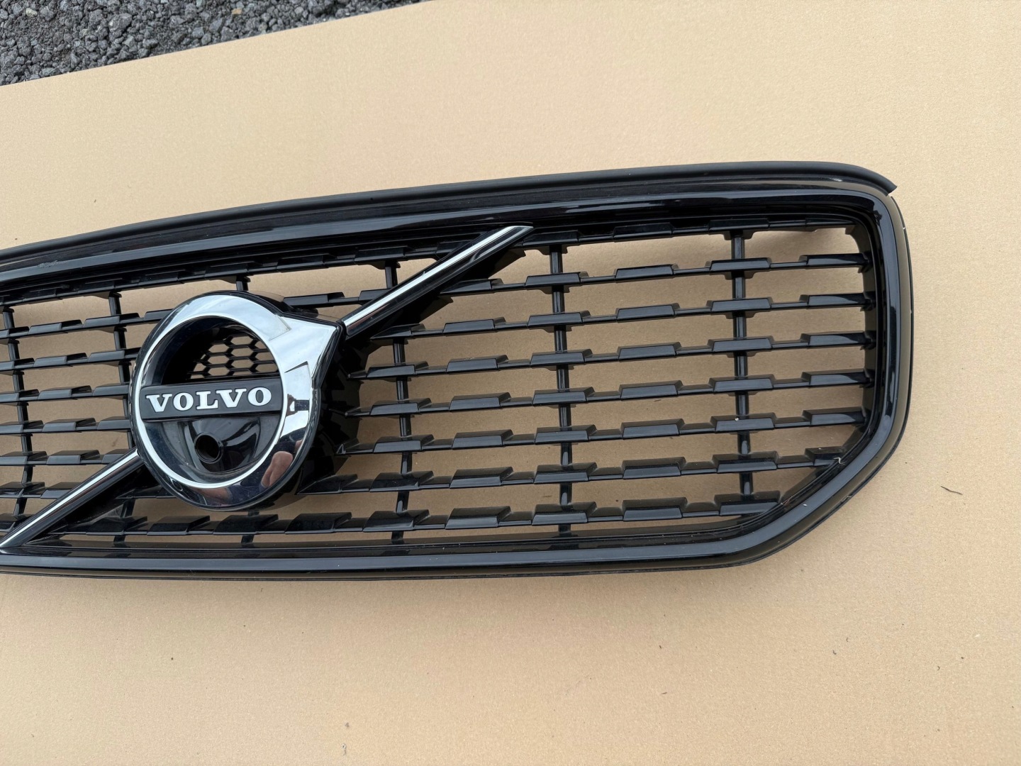 Volvo XC40 Kühlergrill FRONTGRILL Kühlergitter 31356562 - Thumbnail 3