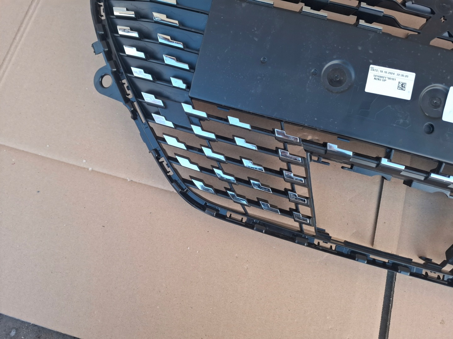Peugeot 208 I Kühlergrill FRONTGRILL Kühlergitter 9823210080 - Thumbnail 4