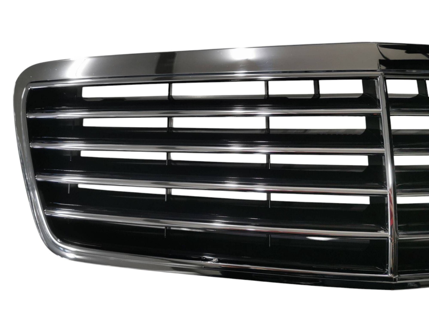 Mercedes-Benz CLK-Klasse W208 Kühlergrill FRONTGRILL Kühlergitter A2038800085 - Thumbnail 2