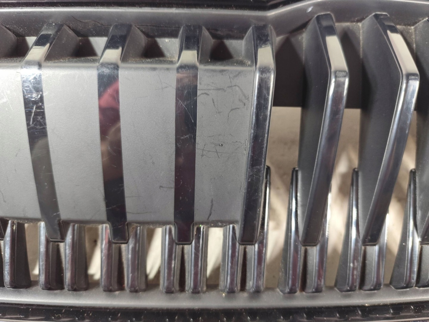 Skoda Fabia 6Y Kühlergrill FRONTGRILL Kühlergitter 6VA853653A - Thumbnail 9