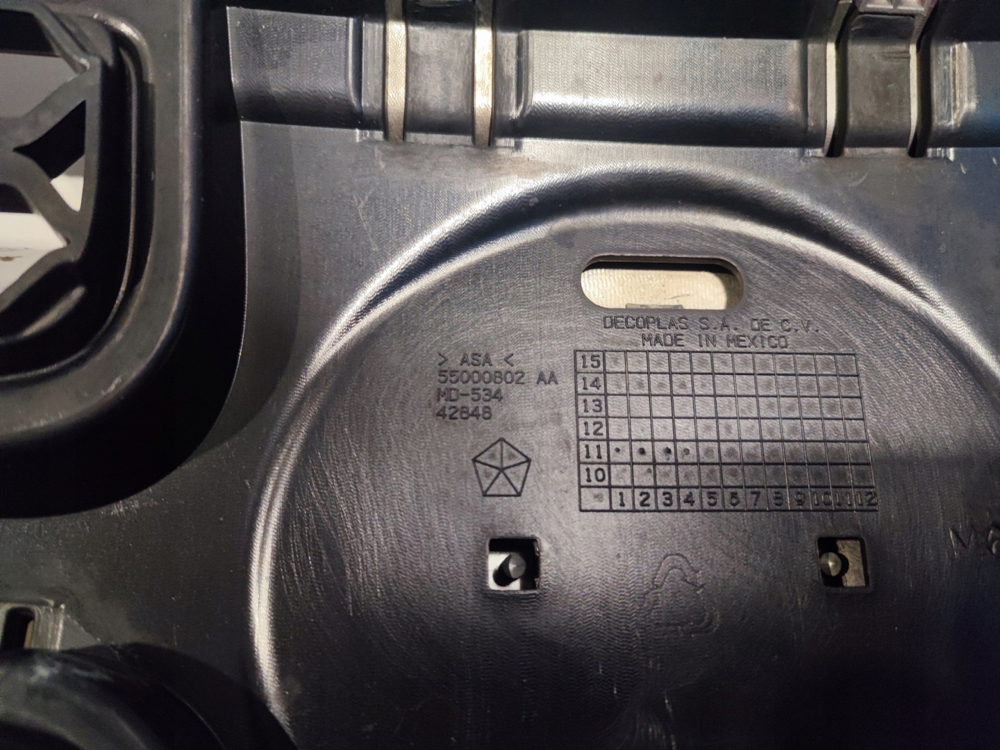 Fiat Freemont JC Kühlergrill FRONTGRILL Kühlergitter 55000802 - Thumbnail 12