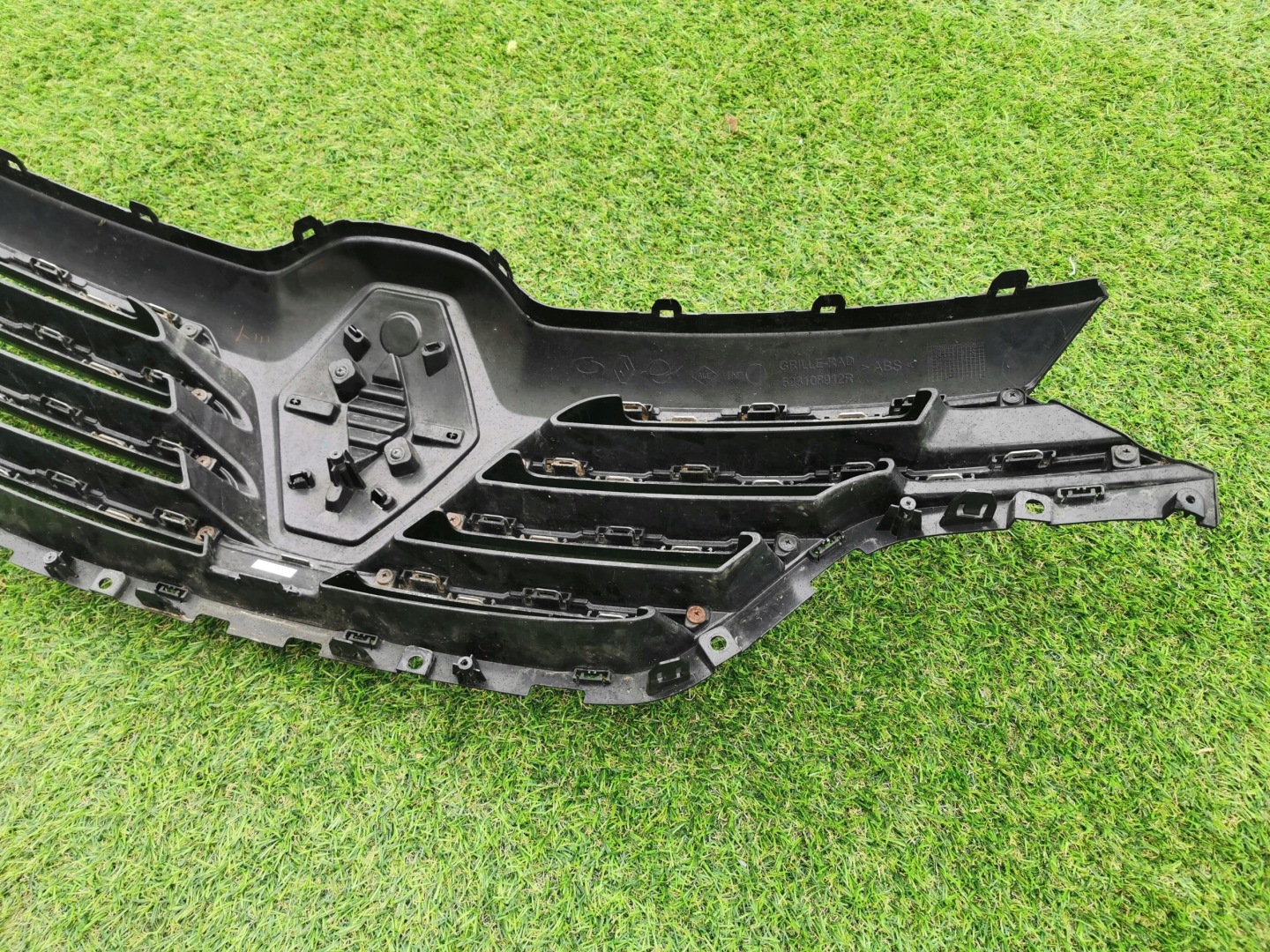 Renault Koleos RZG Kühlergrill FRONTGRILL Kühlergitter 623108912R - Thumbnail 7