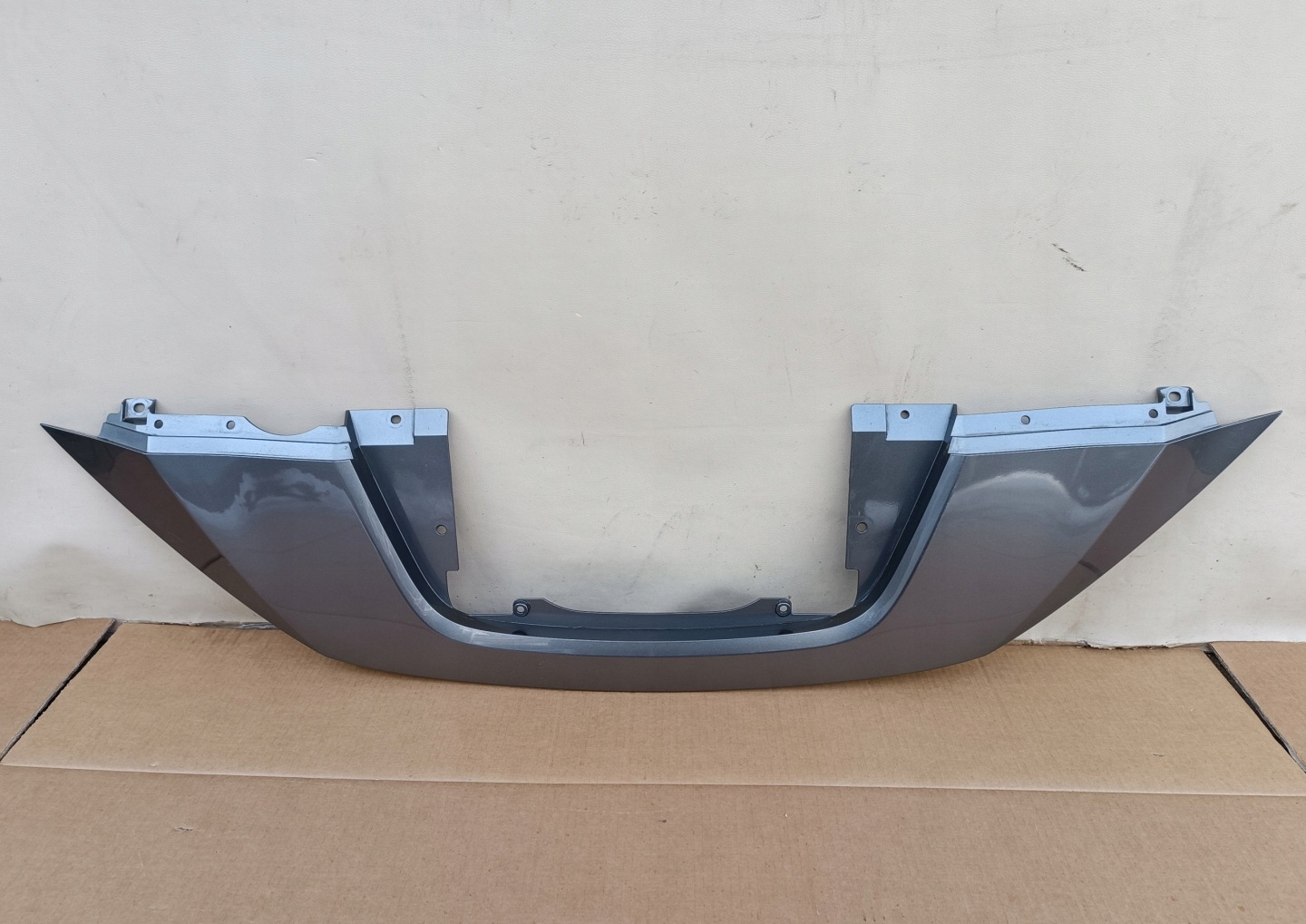 Nissan Leaf ZE1 Kühlergrill FRONTGRILL Kühlergitter ISTWAZXZX - Thumbnail 1