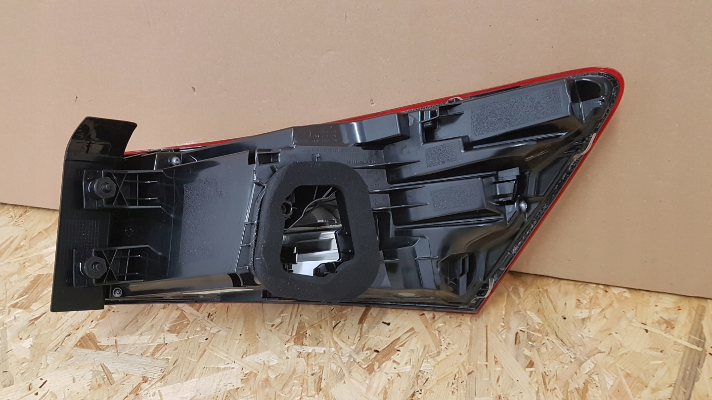 Skoda Kodiaq NS Rückleuchte Rearlamp - Thumbnail 10
