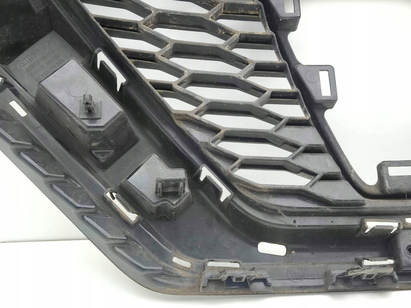 Nissan Qashqai J11 Kühlergrill FRONTGRILL Kühlergitter 62310HV00A - Thumbnail 11
