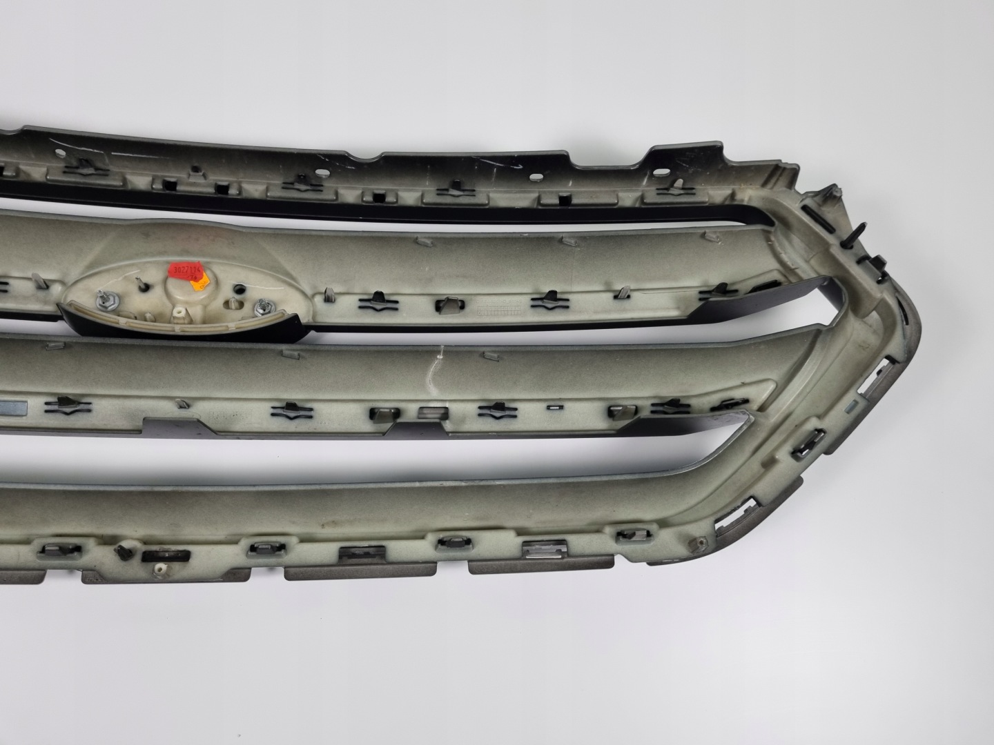 Ford Kuga II Mk2 Kühlergrill FRONTGRILL Kühlergitter GV448200D - Thumbnail 9