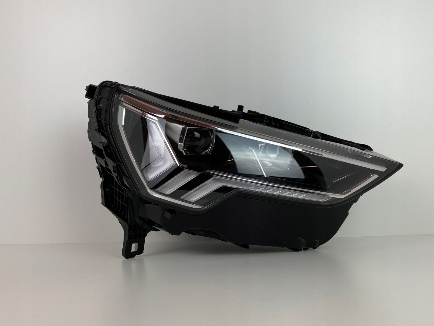 Frontscheinwerfer Audi Q3 83A941034 LED Rechts Scheinwerfer Headlight - Thumbnail 1