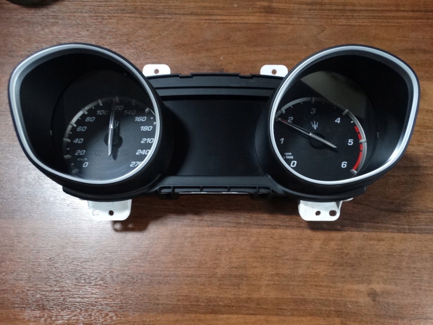 Maserati Levante AM156 670101177 Screen Kombiinstrument Tacho - Thumbnail 1