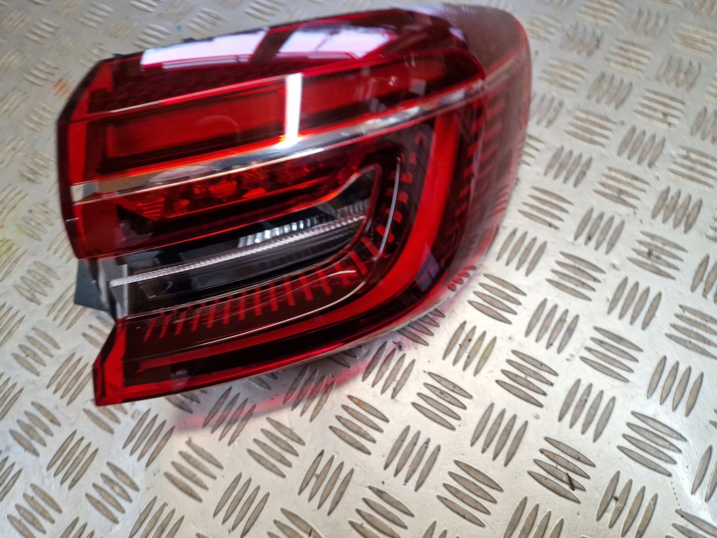 Renault Clio X98 Rückleuchte 265504885R Rearlamp - Thumbnail 1