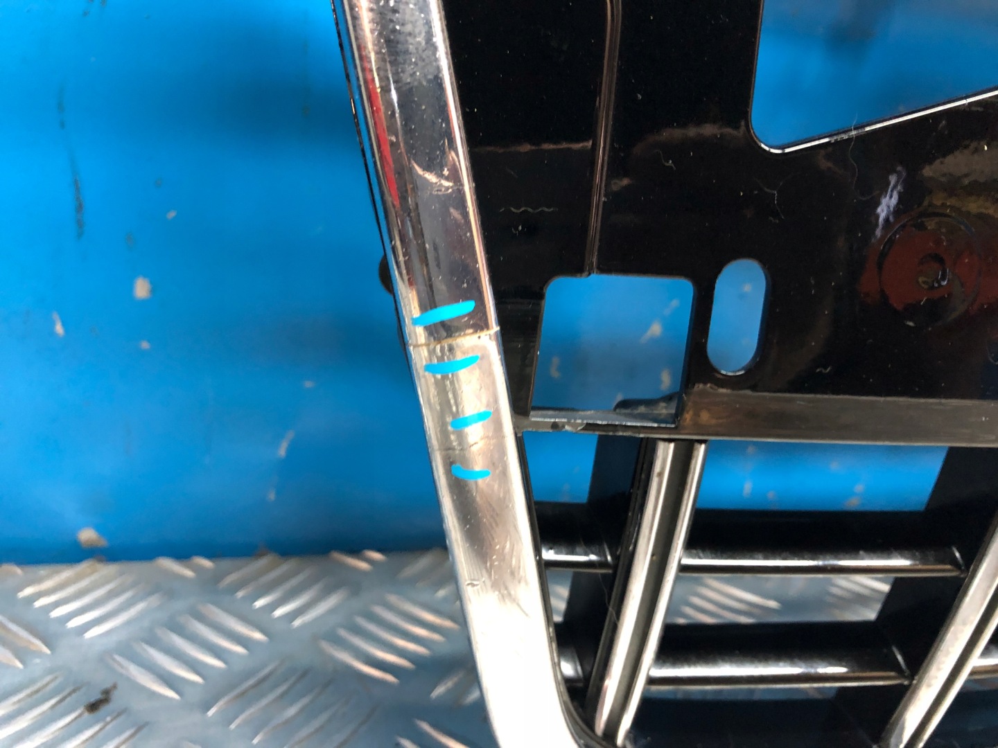 Audi A6 Kühlergrill FRONTGRILL Kühlergitter 4F0853651AJ - Thumbnail 11