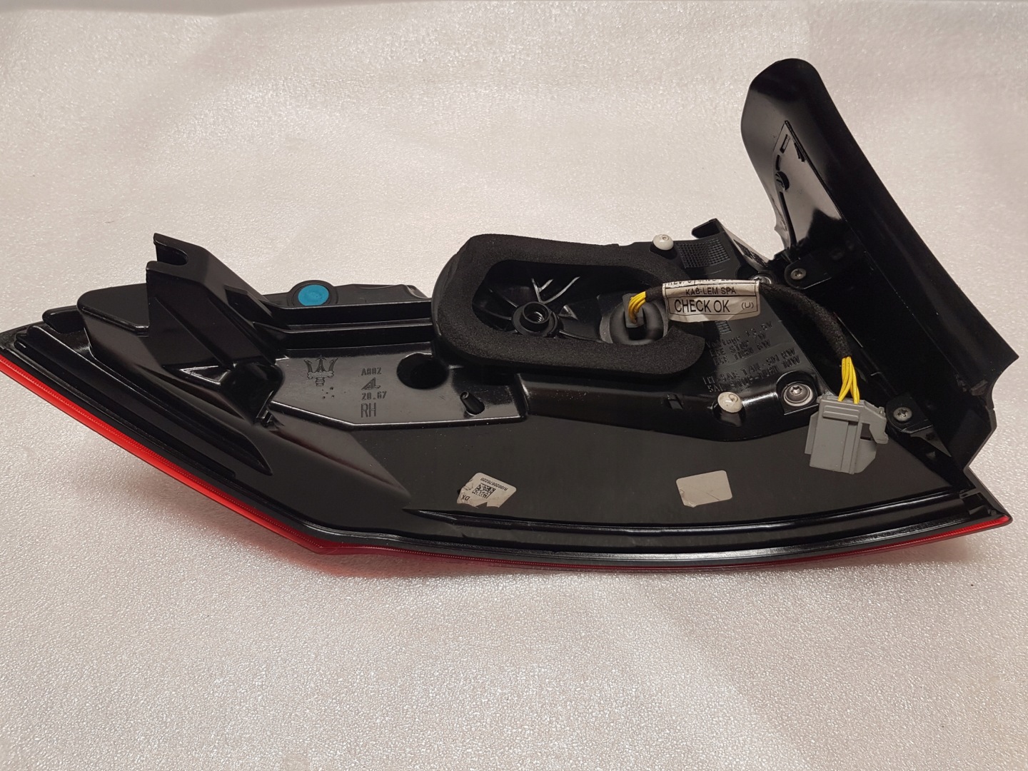 Maserati Levante AM156 Rückleuchte 670106830 Rearlamp - Thumbnail 7