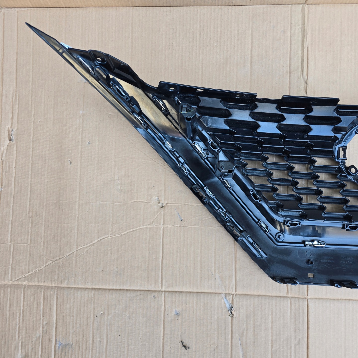 Nissan Qashqai J12 Kühlergrill FRONTGRILL Kühlergitter 623106UAA3 - Thumbnail 6