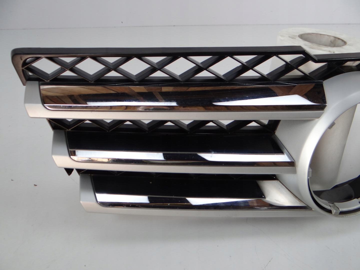 Mercedes-Benz GLK-Klasse W204 Kühlergrill FRONTGRILL Kühlergitter A2048801583 - Thumbnail 2