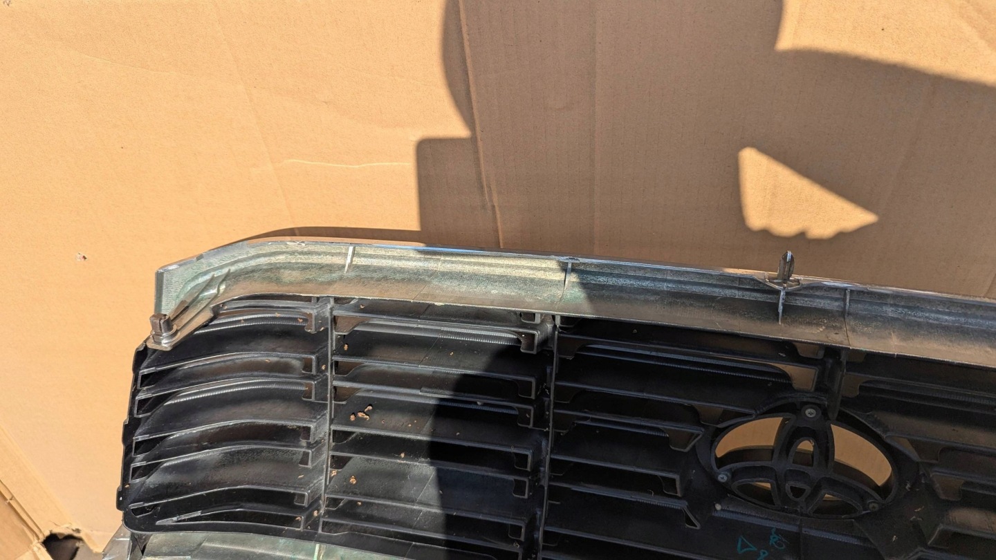 Toyota Land Cruiser J8/J10/J20 J10 Kühlergrill FRONTGRILL 5311160350 - Thumbnail 8