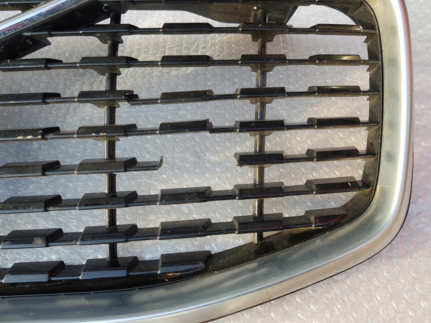 Volvo XC60 Kühlergrill FRONTGRILL Kühlergitter 31425538 - Thumbnail 2