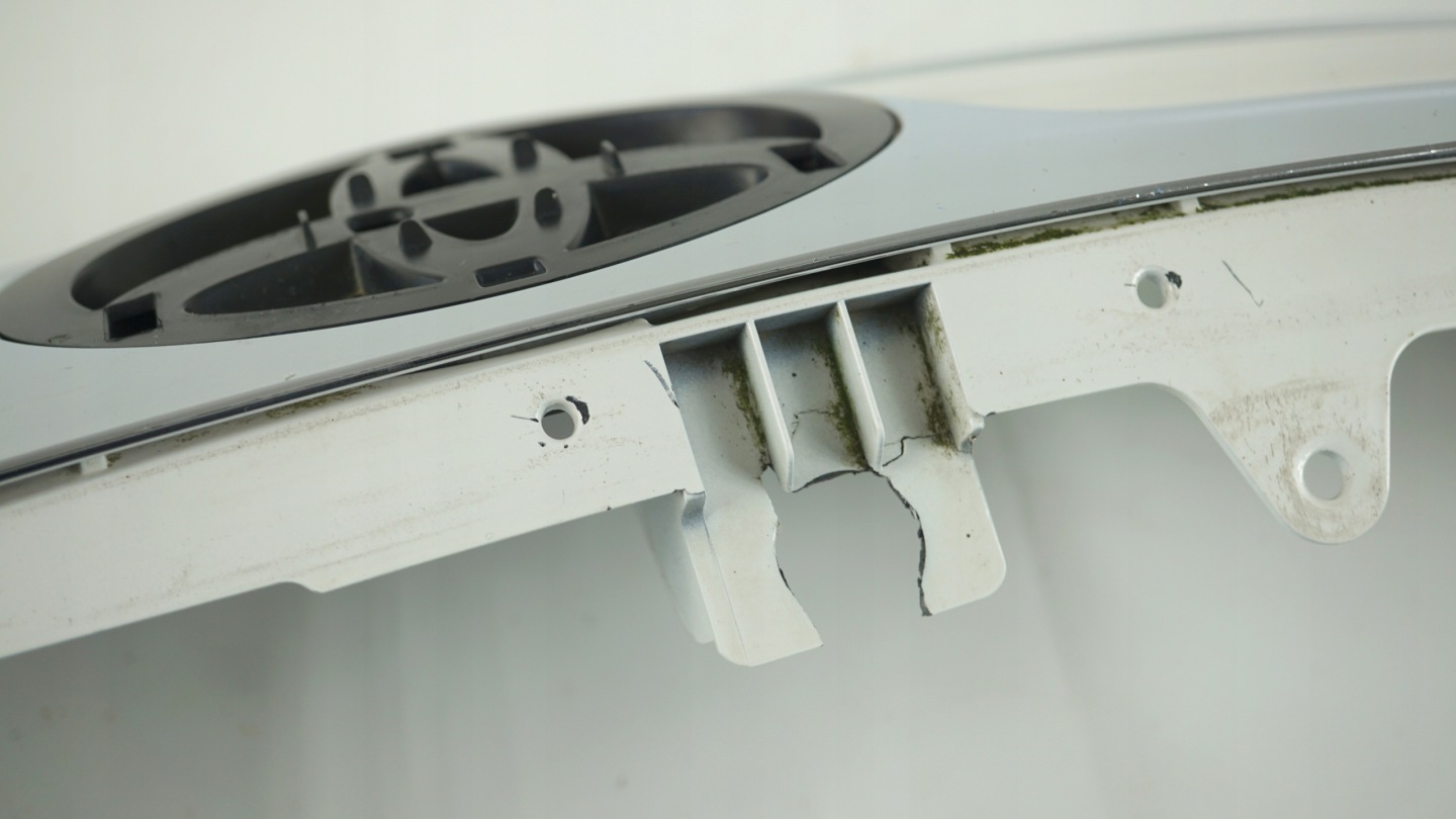 Toyota Avensis T27 Kühlergrill FRONTGRILL Kühlergitter 5310005110A - Thumbnail 8