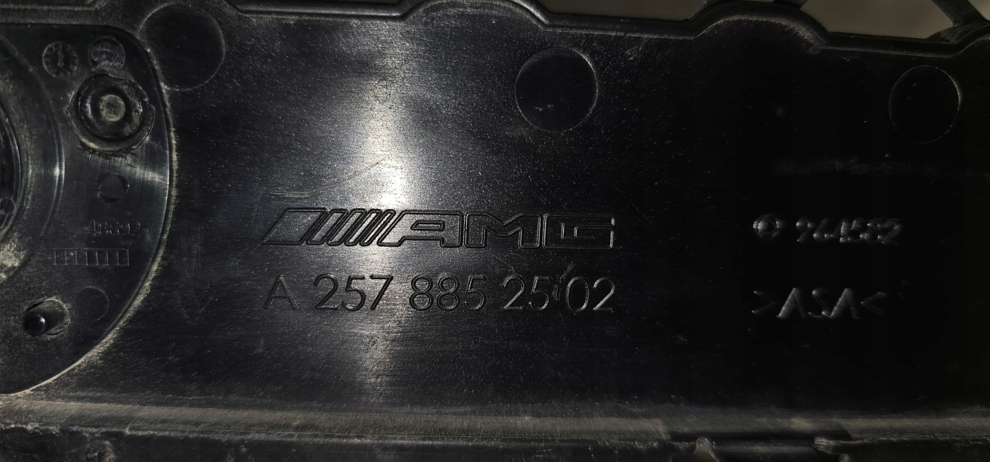 Mercedes-Benz CLS W218 Kühlergrill FRONTGRILL Kühlergitter A2578852502 - Thumbnail 8