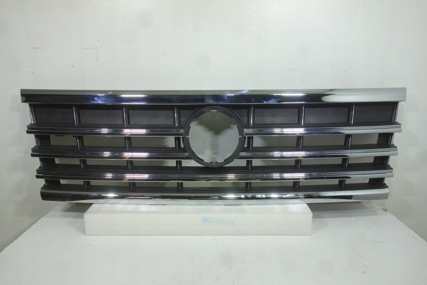 VW Touareg I Kühlergrill FRONTGRILL Kühlergitter 760853651S - Thumbnail 1