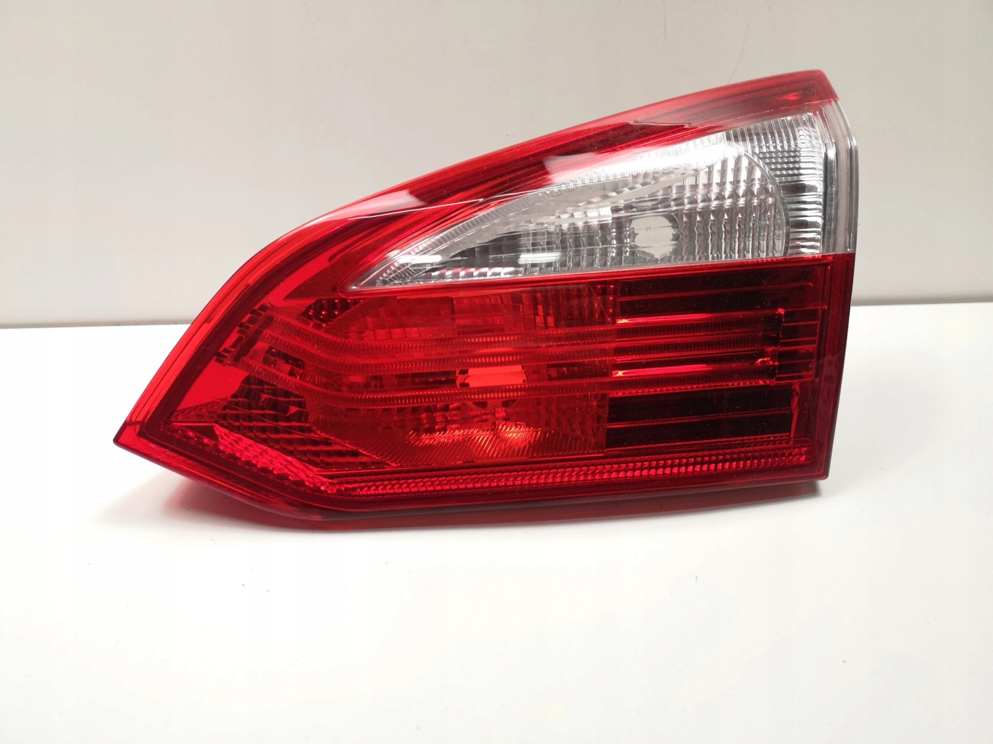 Ford Focus III Mk3 Rückleuchte BM5113A602DC Rearlamp - Thumbnail 1
