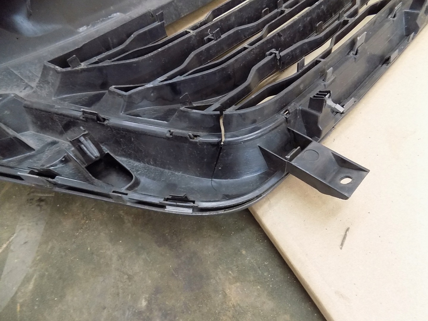 Fiat Ducato ZFA 240 Kühlergrill FRONTGRILL Kühlergitter 1318394070 - Thumbnail 12
