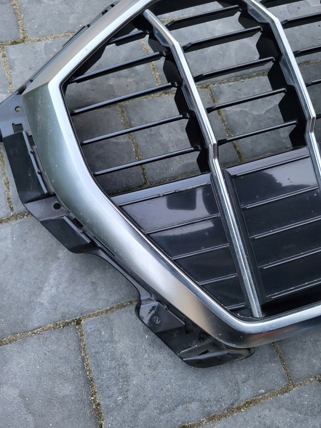 Audi Q3 Kühlergrill FRONTGRILL Kühlergitter 83A853651 - Thumbnail 7