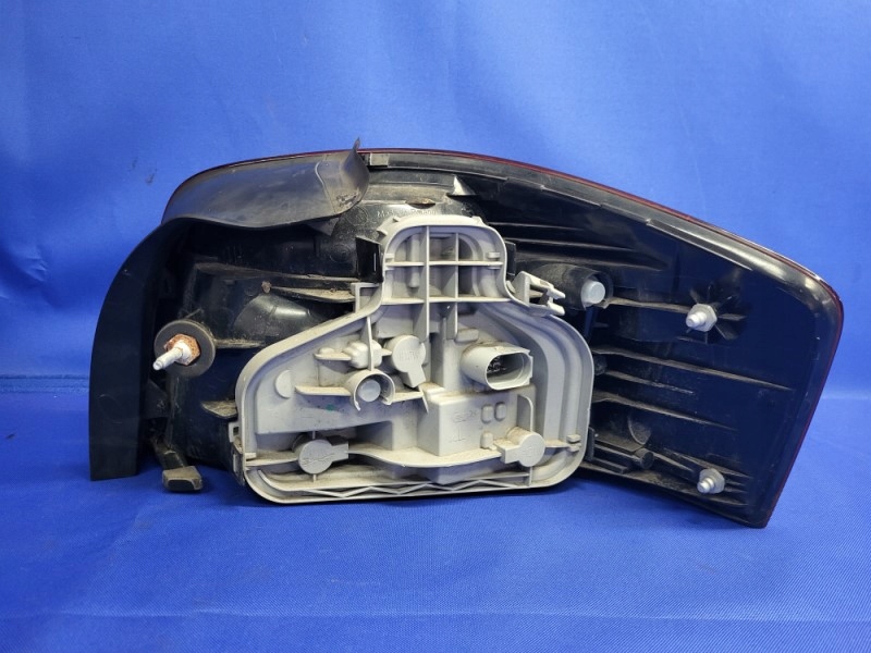Audi A3 8P Rückleuchte 8P3945095B Rearlamp - Thumbnail 5