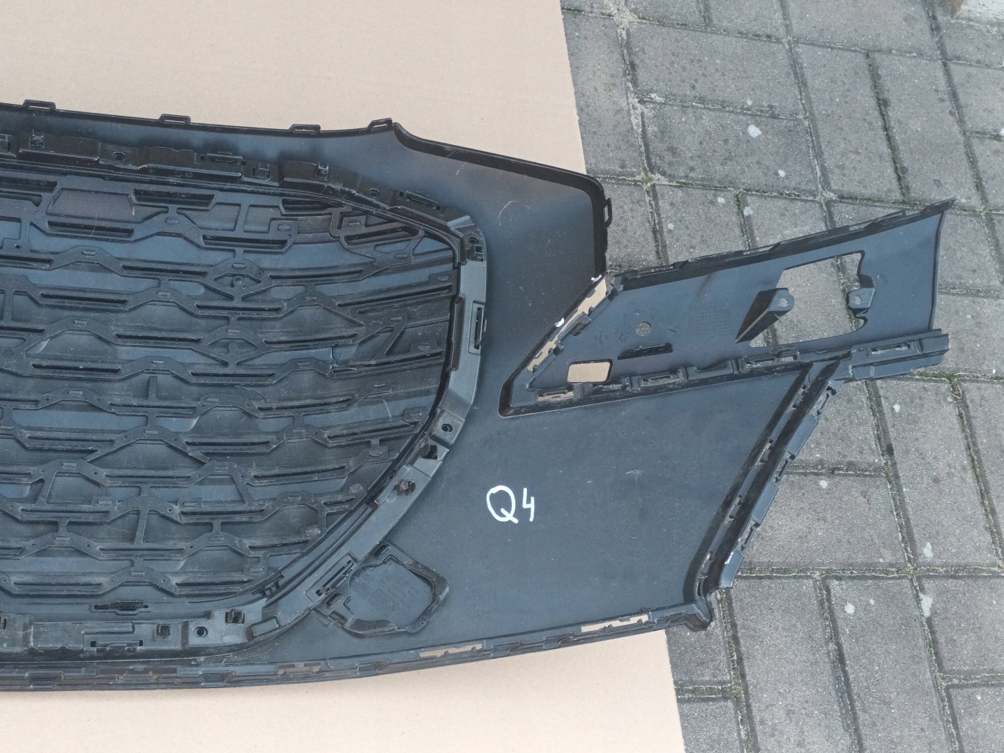Audi Q4 Kühlergrill FRONTGRILL Kühlergitter 89A807725 - Thumbnail 11