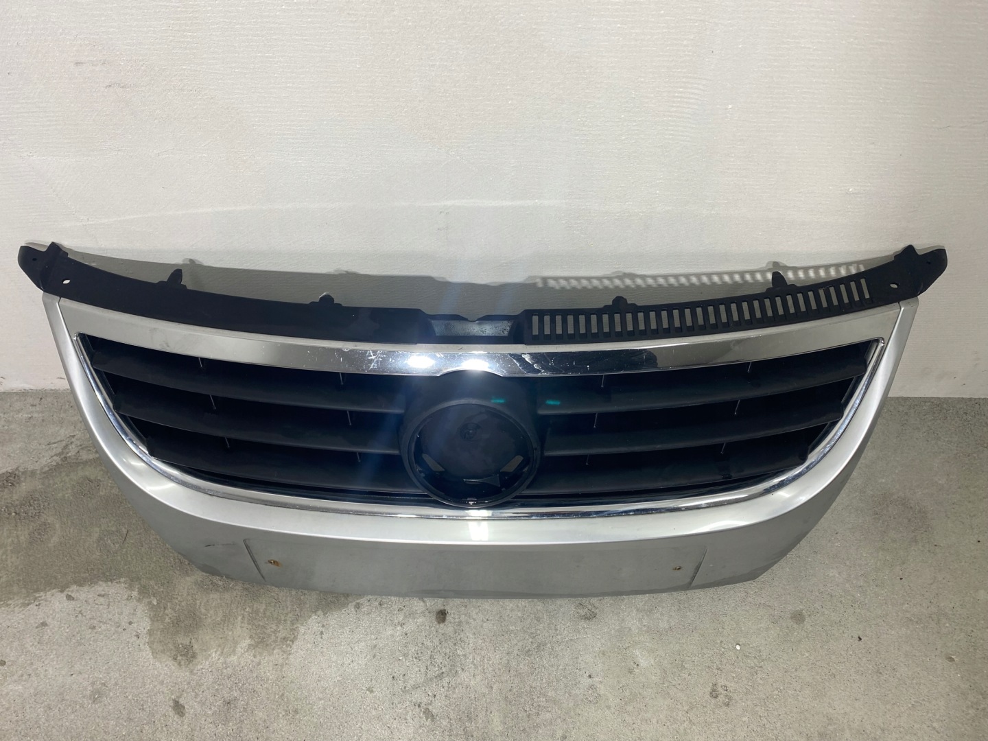 VW Touran 1T Kühlergrill FRONTGRILL Kühlergitter 1T0853651DE - Thumbnail 4