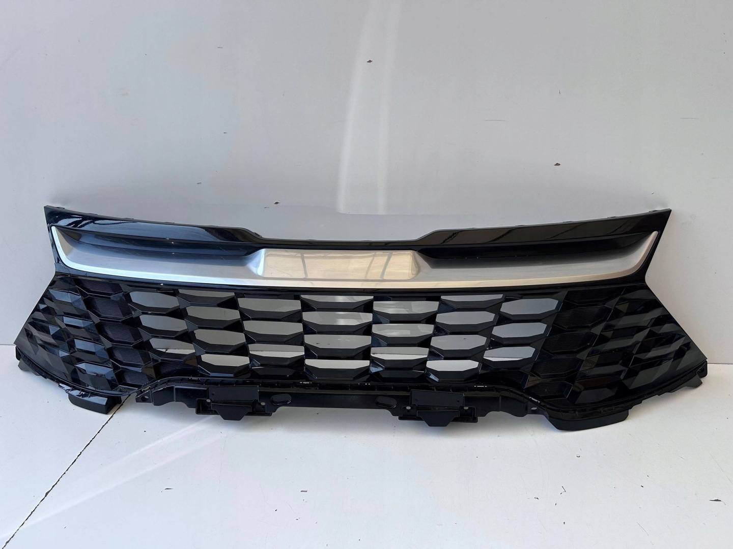 Kia Sportage NQ5 Kühlergrill FRONTGRILL Kühlergitter - Thumbnail 1