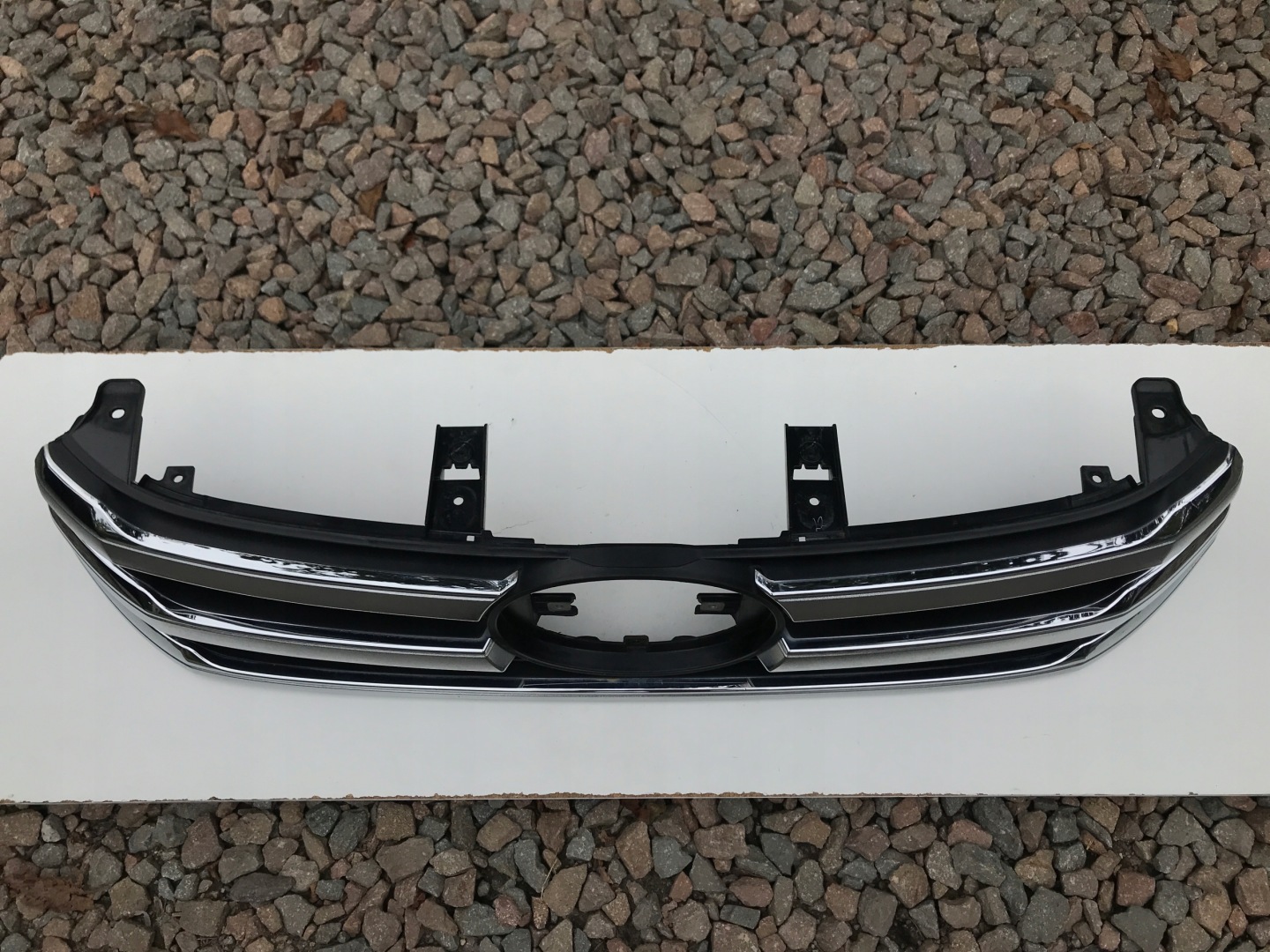 Toyota Hilux AN1P Kühlergrill FRONTGRILL Kühlergitter 8VIIIATRAP - Thumbnail 2