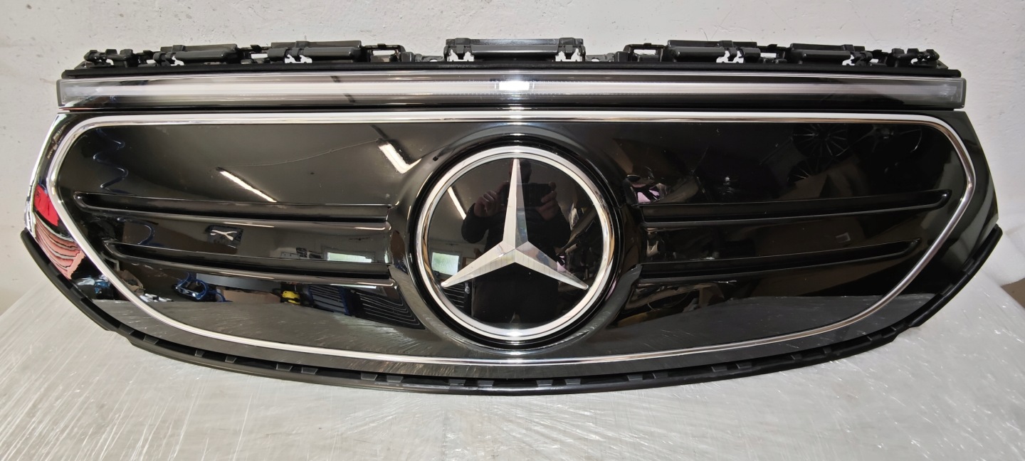 Mercedes-Benz EQB W243 Kühlergrill FRONTGRILL Kühlergitter A2438880000 - Thumbnail 1