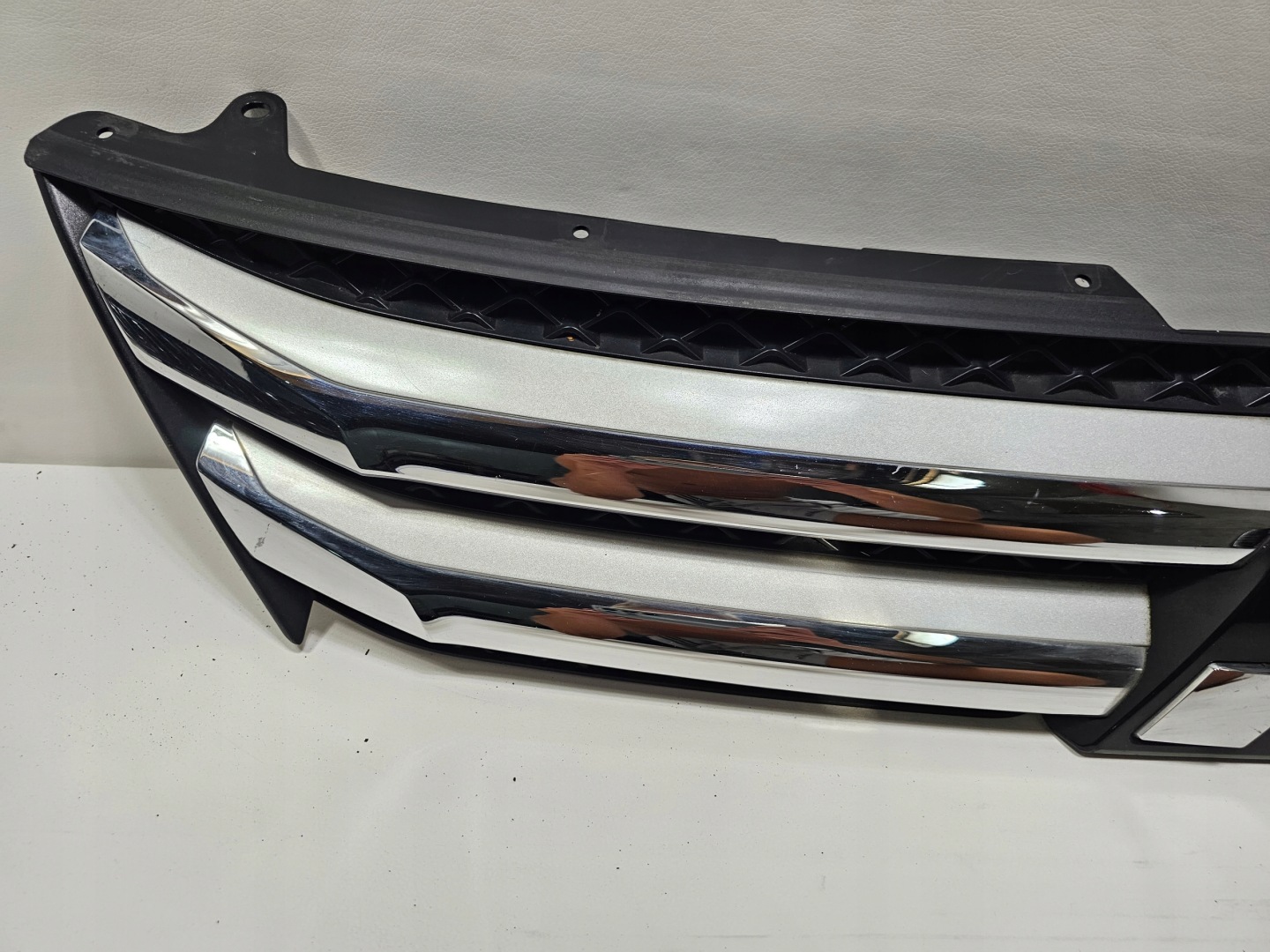 Mitsubishi Eclipse Cross GK0 Kühlergrill FRONTGRILL Kühlergitter 7450B048 - Thumbnail 3
