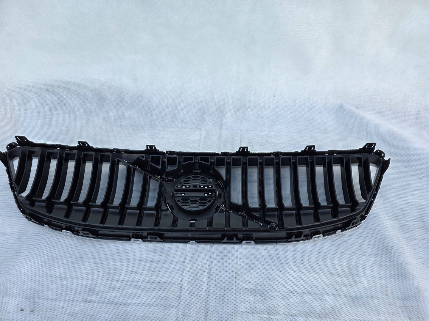 Volvo S40/S50/V40/V50 V40 Kühlergrill FRONTGRILL Kühlergitter 31425348 - Thumbnail 8