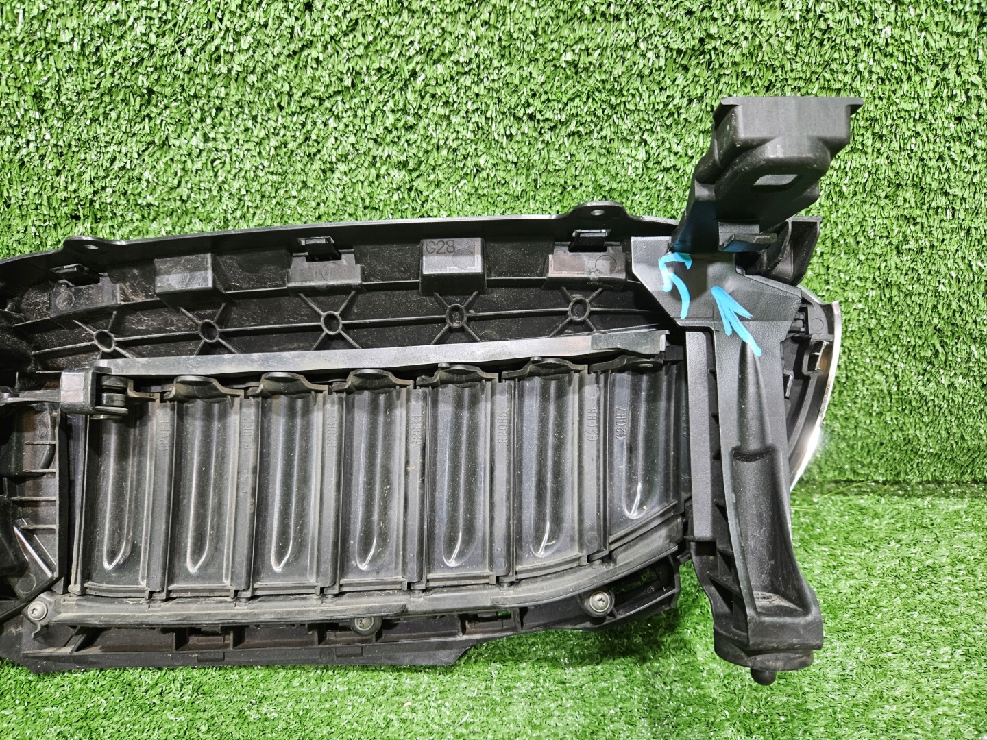 BMW 3 G21 Kühlergrill FRONTGRILL Kühlergitter 2090039 - Thumbnail 9