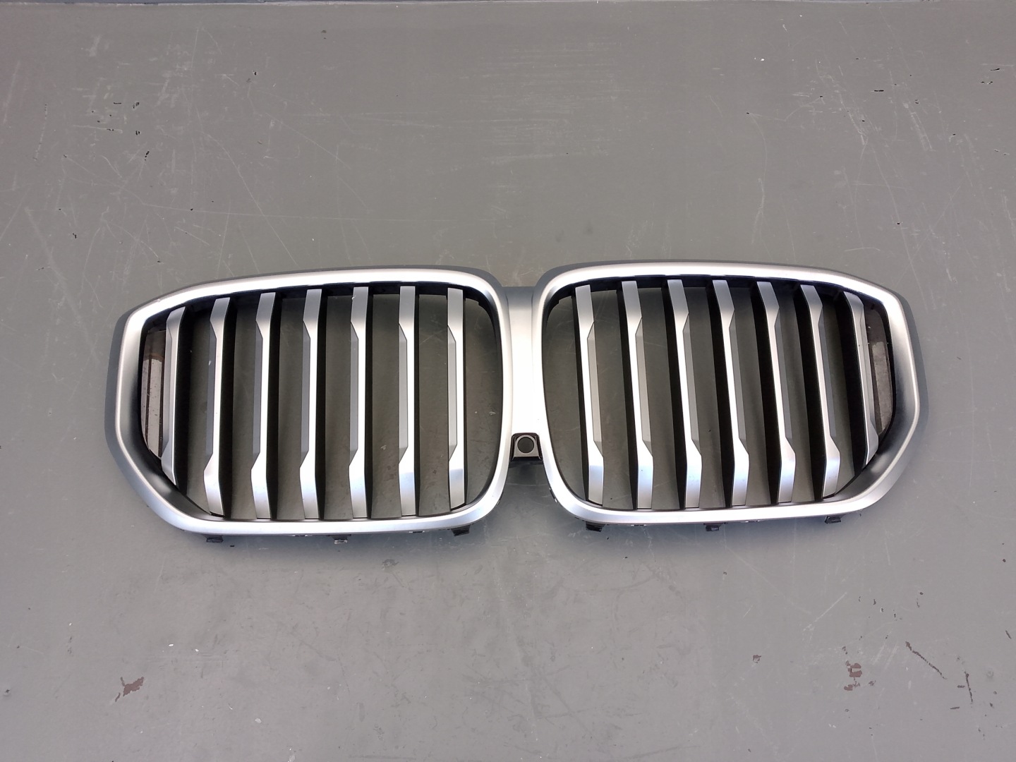 BMW X5 G05 Kühlergrill FRONTGRILL Kühlergitter 5A67CC4 - Thumbnail 11