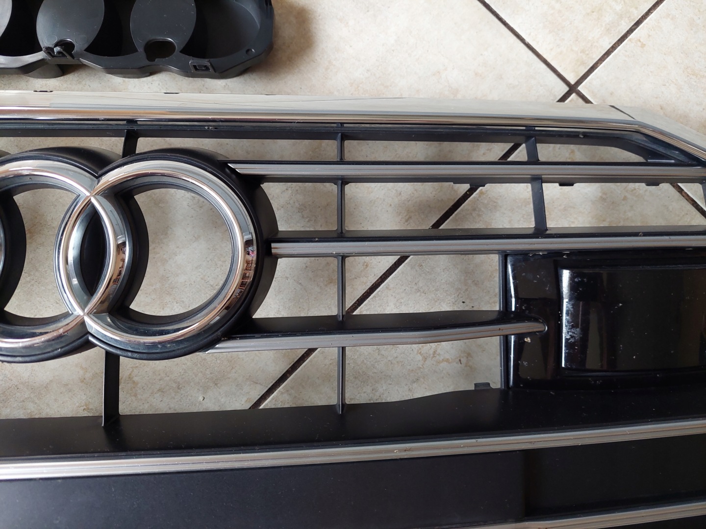 Audi A6 Kühlergrill FRONTGRILL Kühlergitter 4K0853651C - Thumbnail 5