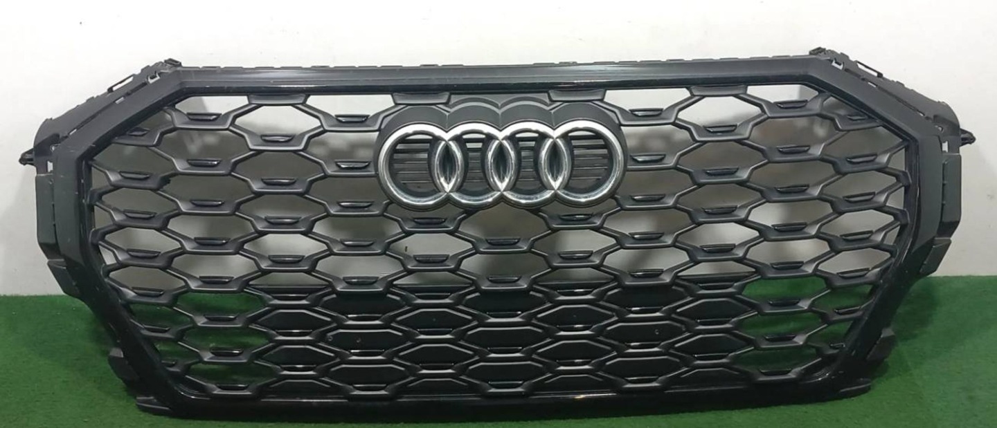 Audi Q3 Kühlergrill FRONTGRILL Kühlergitter 83F856651 - Thumbnail 1