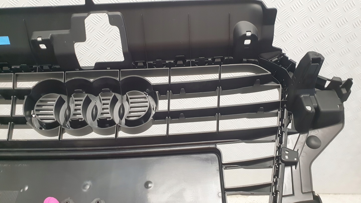 Audi A3 8V Kühlergrill FRONTGRILL Kühlergitter 8V3853651 - Thumbnail 9