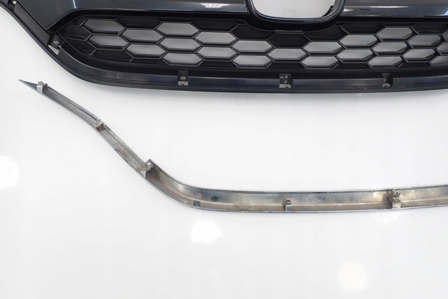 Honda CR-V Jazz GR Kühlergrill FRONTGRILL Kühlergitter 71120T1VE010 - Thumbnail 10