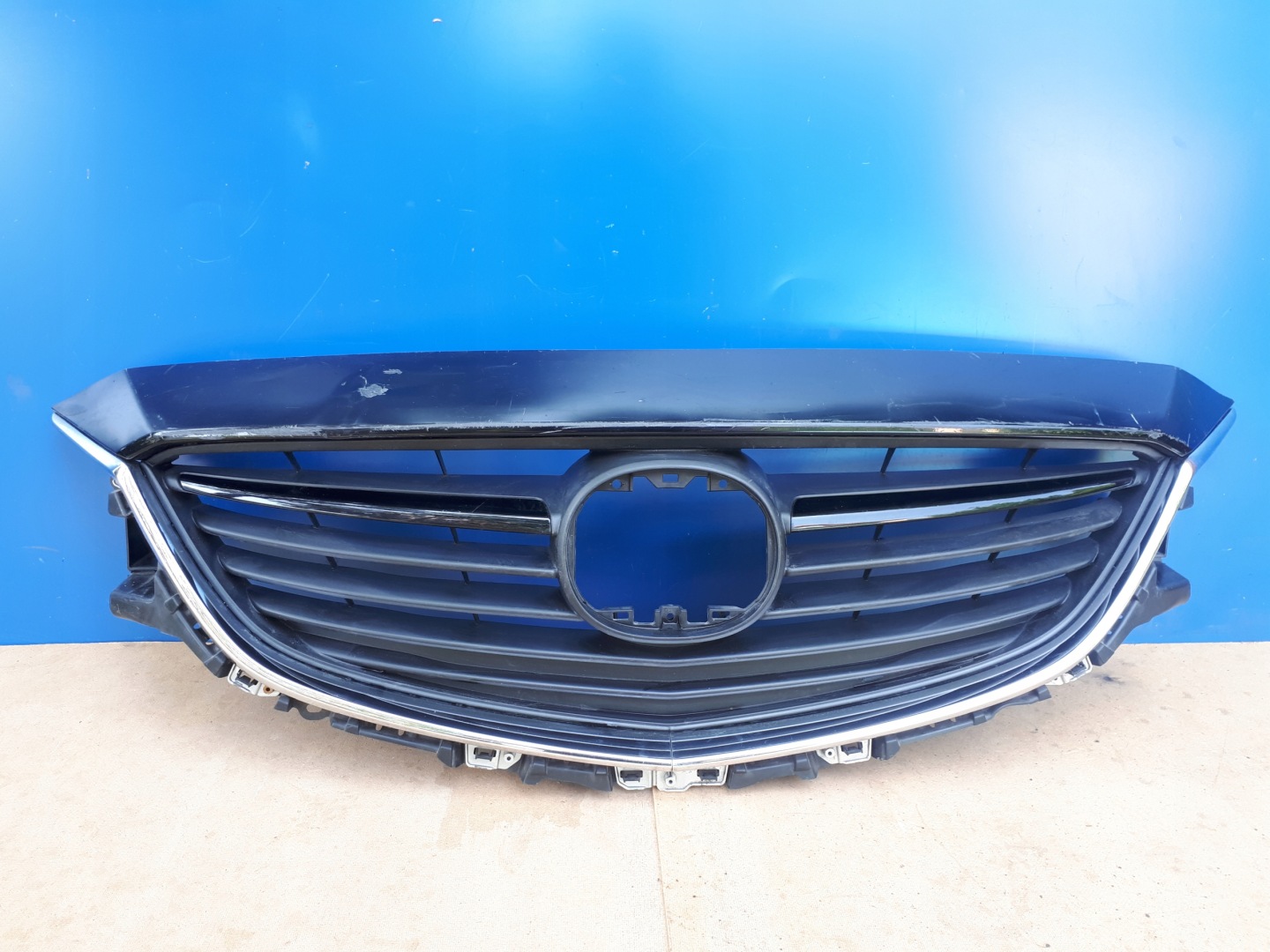 Mazda 6 GH Kühlergrill FRONTGRILL Kühlergitter GHP950712 - Thumbnail 1