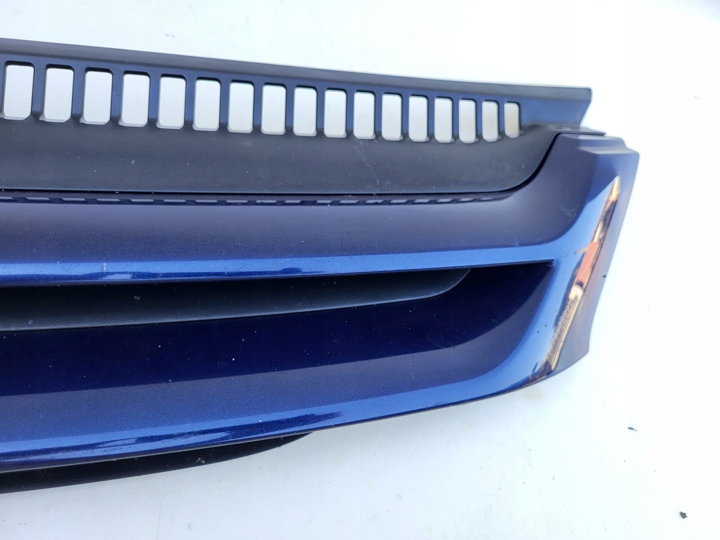 VW Golf V Kühlergrill FRONTGRILL Kühlergitter 5M0853655 - Thumbnail 4