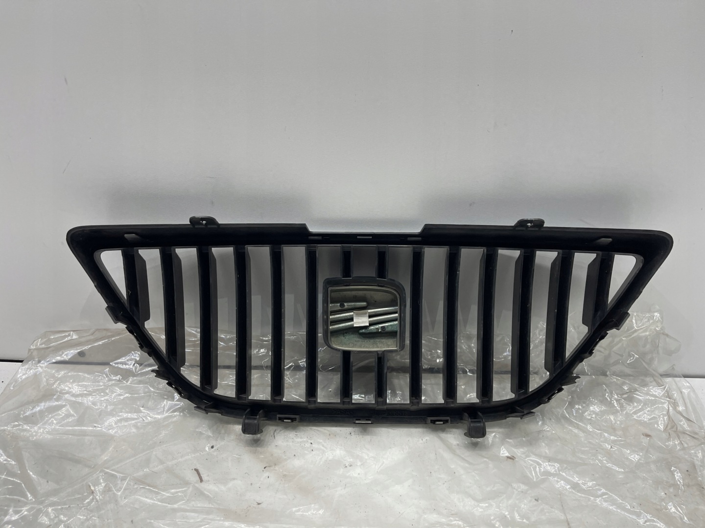 SEAT Ibiza 6J Kühlergrill FRONTGRILL Kühlergitter 6J0853651 - Thumbnail 5