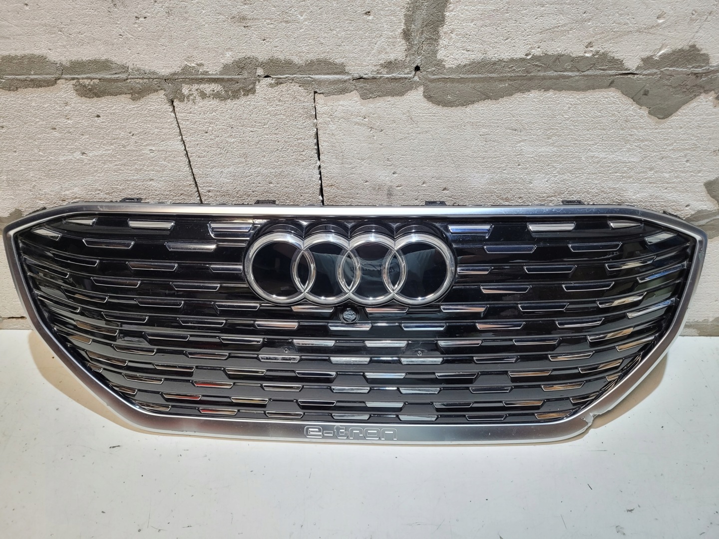 Audi Q4 Kühlergrill FRONTGRILL Kühlergitter 89A853651B - Thumbnail 6
