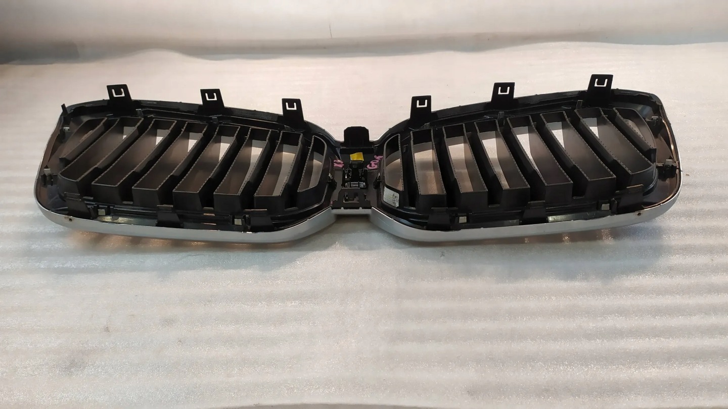 BMW X3 G01 Kühlergrill FRONTGRILL Kühlergitter 1062711 - Thumbnail 7