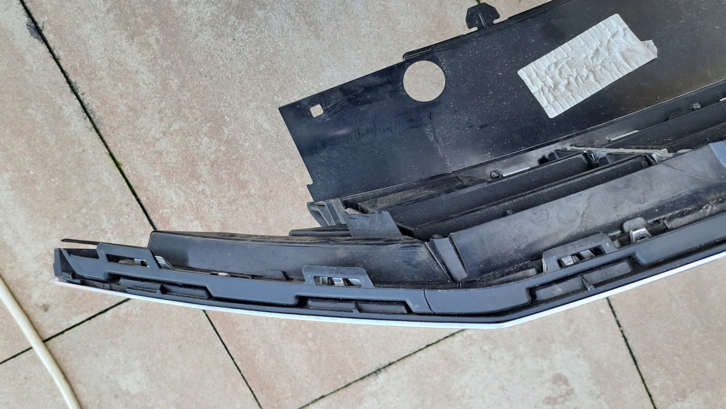 VW Passat B8 Kühlergrill FRONTGRILL Kühlergitter - Thumbnail 9